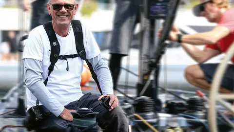 El mallorquín Nico Martínez es uno de los fotógrafos de vela más reconocidos a nivel mundial gracias su amplia trayectoria en grandes competiciones náuticas.