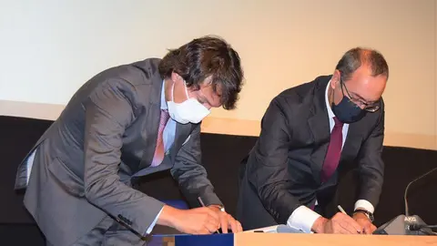 António Barbosa  e o presidente da Entidade Regional de Turismo do Porto e Norte (ERTPN), Luis Pedro Martins.