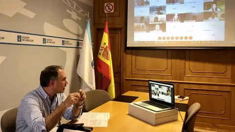 Vicerreitores das tres universidades públicas galegas, representantes da Consellería de Sanidade e bolseiros de anteriores edicións orientarán os alumnos de mestrado sobre saúde, o sistema sanitario galego e diversos trámites.