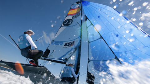 49er FX Támara Echegoyen y Paula Barceló. MARÍA MUÍÑA.