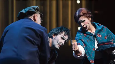 O espectáculo proposto para os mais novos e famílias tem por título A Rolha da Garrafa do Rei d'Aonde? e é da responsabilidade da companhia Ópera ISTO.