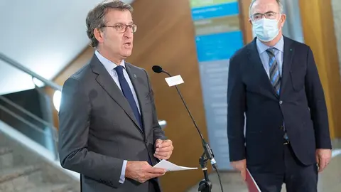 Feijóo y el alcalde de Santiago, Sánchez Bugallo, abordaron el desarrollo de los principales proyectos de la ciudad 