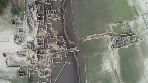 La actuación se centrará en hacer una recopilación de la documentación y un estudio etnográfico en la zona ahora que el caudal está en niveles más bajos.