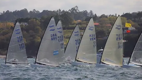 Salida de la segunda manga con Olezza (ARG), Vasco (161), Terol (757) y Lage (VEN). PEDRO SEOANE. 