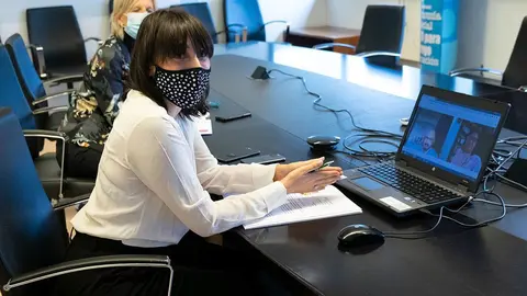 La conselleira de Empleo e Igualdad, María Jesús Lorenzana, se reunió en Santiago de Compostela con los representantes de todas las entidades que integran el Foro por la Economía Social Gallega para sentar las bases de su colaboración en 2021.