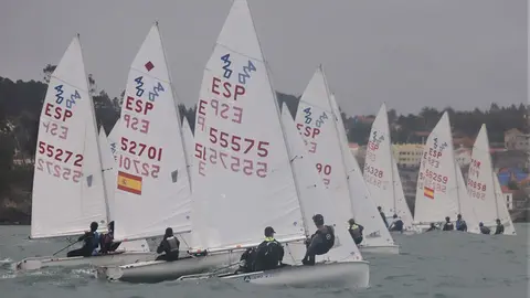 Ameneiro-Lorenzo los ganadores (55575) Coca y Carmen del Náutico de La Coruña (52701). PEDRO SEOANE.