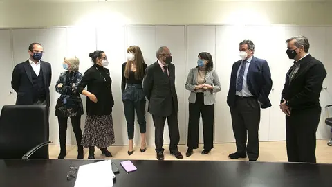 A conselleira de Emprego e Igualdade, María Jesús Lorenzana, reuniuse hoxe en Santiago de Compostela con representantes da Asociación Galega da Empresa Familiar (AGEF).