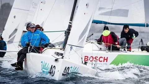 Let it be de Valencia y el gallego Bosch Service Solutions de Alejandro Perez Canal.. ©Sailingshots by María Muiña Photography.