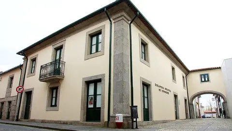 A Biblioteca Municipal Manuel de Boaventura foi inaugurada em 1992 e, passados quase 30 anos de funcionamento, revela a necessidade de uma interven&ccedil;&atilde;o global, conforme est&aacute; previsto pelo Munic&iacute;pio.