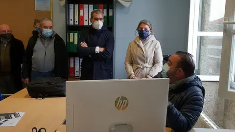 A Asociación de Comerciantes e Industriais de Tui, que recibe unha axuda de 25.523€ para dinamización comercial, campañas de
fidelización e funcionamento.