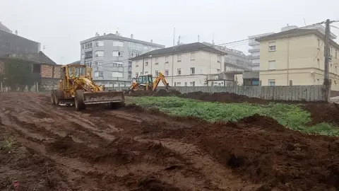 Aparcadoiro rúa Sarmiento Rivera. 