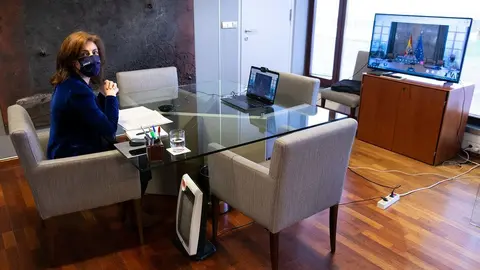 La conselleira de Medio Ambiente, Territorio y Vivienda destaca que el rechazo a la iniciativa del Gobierno cuenta con un amplio respaldo, no solo de la comunidad económica, social y científica, sino también de las regiones próximas, pues temen que una aumento de la protección del lobo provoque un crecimiento desmedido de la población y su expansión la otros territorios del país.