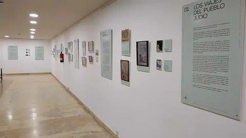 A exposición “Jewish Journeys / Viaxes Xudías” da Biblioteca Nacional De Israel agora en Tui. ARCHIVO. 