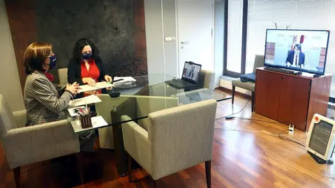 La conselleira de Medio Ambiente traslada que el manifiesto “es un documento abierto para que firmen todos aquellos que quieran hacerlo” y, sobre todo, “es un mensaje de colaboración y diálogo con el Gobierno central”.