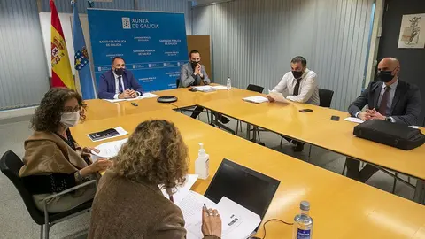 Reunión do comité clínico.