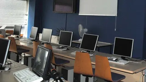 Aula Cemit do Concello ponteareán. 