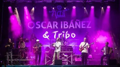 Espectáculo do gaiteiro e frautista pontevedrés Óscar Ibáñez. BEATRIZ CÍSCAR.