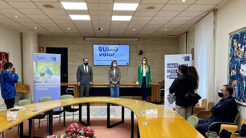 O Consello Social da Universidade de Santiago presenta á actriz galega María Mera como embaixadora do programa de micromecenado “Sumo Valor” da USC, destinado en boa parte á loita contra a Covid-19.