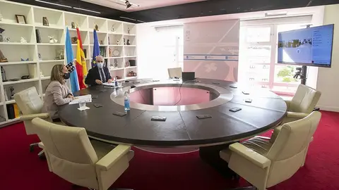 El vicepresidente económico y conselleiro de Economía, Empresa e Innovación de la Xunta de Galicia, Francisco Conde, participó esta tarde en un encuentro telemático con los responsables del área de Industria en los gobiernos de Asturias y Cantabria.