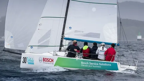 El Bosch Service Solution tendra a-Miguel Vasco de cana y untripulacion mexicana. ©Sailingshots by María Muiña Photography