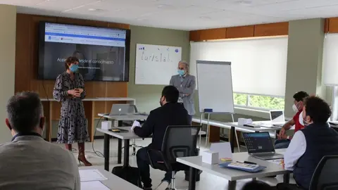 l programa de formación en la fase Pre-Academy durará hasta el 4 de junio y servirá para elegir a los 10 finalistas que elegirán la fase de inversión.