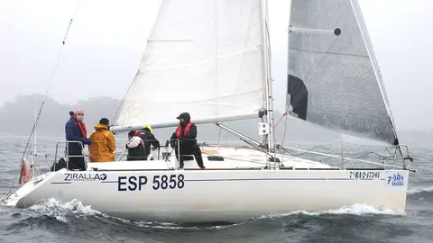 El Ziralla Primero llegando a Vilagarcía.