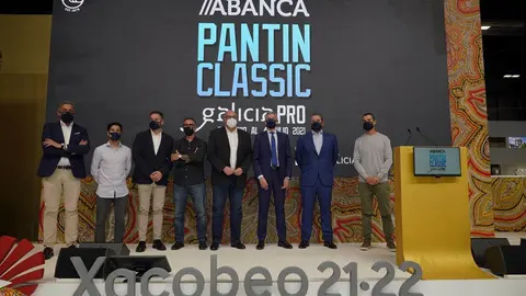 Más de 200 profesionales del surf de más de 31 nacionalidades acudirán a Valdoviño, en la comarca de  Ferrolterra. .