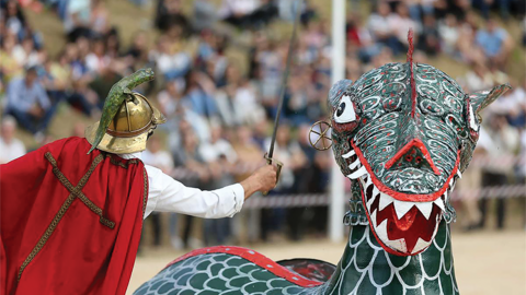 Combate tradicional entre S. Jorge e a Coca.