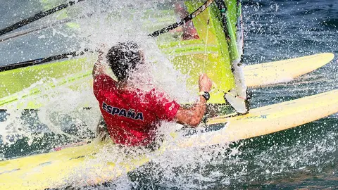 Ángel Granda.- ESP Sailing Team RS:X.I ©SAILINGSHOTS BY MARÍA MUÍÑA PHOTOGRAPHY.