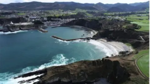 El castro costero Peña Castiel (Luarca, Asturias).