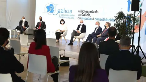 Conde destaca que esta nueva estrategia permitirá incrementar en un 50% el número de empresas en la industria biotech y crear más de 500 nuevos empleos cualificados.