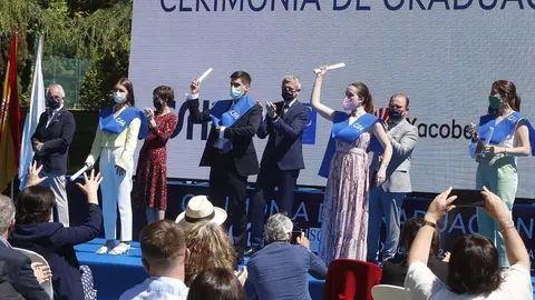 O acto no que recibiron o Diploma Superior en Xestión Hoteleira 47 alumnos e se entregaron 16 de Gastronomía e Xestión en Cociña.