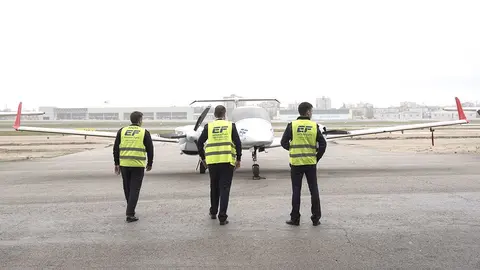 Entre los factores que más atraen a los jóvenes gallegos en la profesión de piloto, destaca la sensación de poder volar, por encima de otros factores como el sueldo, la reputación o la empleabilidad. 