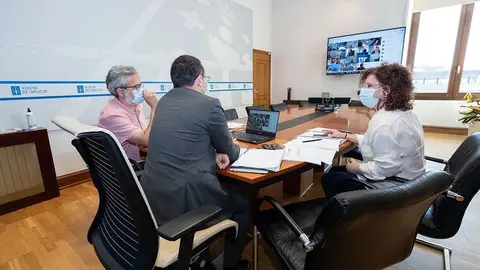 el Comité de Seguimiento del PDR de Galicia 2014-2020, que estuvo presidido por el secretario general técnico de la Consellería de Medio Rural y en el que participaron responsables de las diferentes administraciones y representantes de organizaciones y agentes sociales.