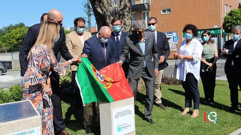 Victor Mendes, alcalde de Ponte de Lima, acompañado del Secretario de Estado y del Vice Presidente de Infraestructuras de Portugal inaugurarón la remodelación de la EN213 y las ciclo vías de entrada a la zona urbana. 