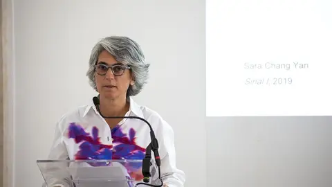 La ministra de Cultura, Graça Fonseca, en la presentación pública de las obras adquiridas en 2021 en el ámbito de la Comisión para la Adquisición de Arte Contemporáneo para el bienio 2021/2022, Lisboa, JOÃO BICA.