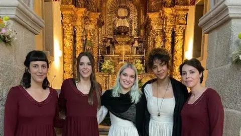 Origo Ensemble é essencialmente vocal, com repertório sacro de cariz medieval, bizantino e renascentista, incluindo pequenos apontamentos sobre a narrativa das peças, os compositores e outras curiosidades da história da música.