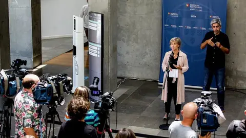 La ministra de Sanidad, Marta Temido, hace una declaración al final de la reunión con expertos sobre la situación pandémica.