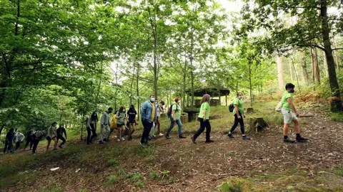 Voluntariado ambiental xuvenil de Ponteareas. ARQUIVO.