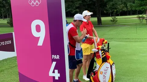 Carlota Ciganda concluye en el puesto 29 y Azahara Muñoz en el 50.