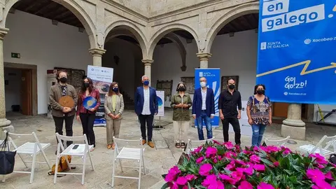 A Consellería de Cultura, a USC e o Concello de Santiago promoven esta iniciativa impulsada desde o ArtLab do Instituto Galego de Física de Altas Enerxías-