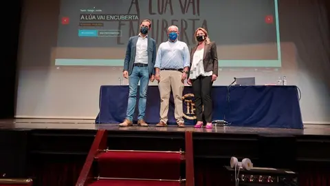 En un acto compartido con el vicepresidente segundo de la Diputación Provincial de Ourense, César Fernández, y con la directora del Teatro Principal, Olga Mojón, el representante de la Consellería de Cultura, Educación y Universidad explicó que parte de esta programación se enmarca en el calendario de la Red Gallega de Teatros y Auditorios (RGTA).