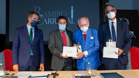 El doctor Xosé García Bustelo ha recibido el IX Premio Internacional -por su labor en el ámbito preclínico que ha permitido avanzar en el conocimiento del origen del cáncer- y el doctor César Serrano García ha recibido el II Premio Talentos Emergentes-por su investigación en sarcomas-.