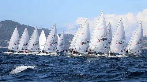 Imagen del Trofeo Concello de Vigo de Láser del pasado año. PEDRO SEOANE. 