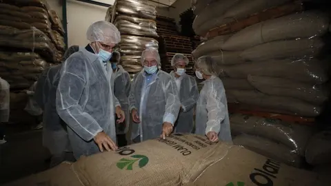 El proyecto incluye la creación de una nueva planta en el parque empresarial de las Gándaras que le permita incorporar un laboratorio de aromas y un centro de I+D+i, así como un Centro de Excelencia del Café.