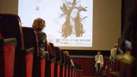 Proxeccion Paula Cons en Salesianos.