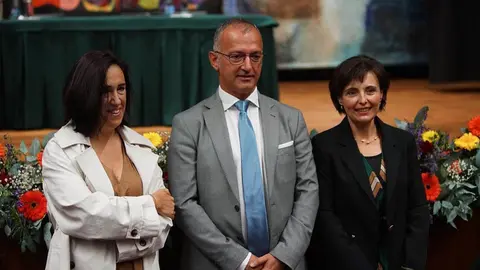 Presidente Rui Teixeira e Vereadoras Carla Segadães e Sónia Guerreiro.