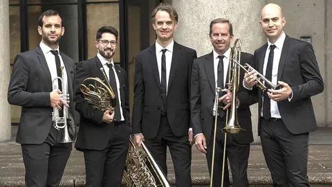 El Quinteto de Metales de la OSG abre 0 14 de noviembre este nuevo ciclo de conciertos organizado por la Xunta con un repertorio que incluye el estreno de dos piezas de compositores gallegos.

