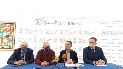 El presidente da entidade, Juan Manuel Casares Gándara, que estivo acompañado por César Fernández Gil, vicepresidente segundo da Deputación de Ourense; Armando Ojea Bouzo, tenente alcalde do Concello de Ourense, e Rubén Saavedra Pedreira, director territorial de ABANCA en Ourense, en representación das institucións colaboradoras. 