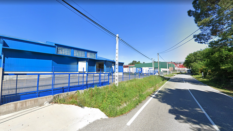 Naves no parque empresarial da Lomba